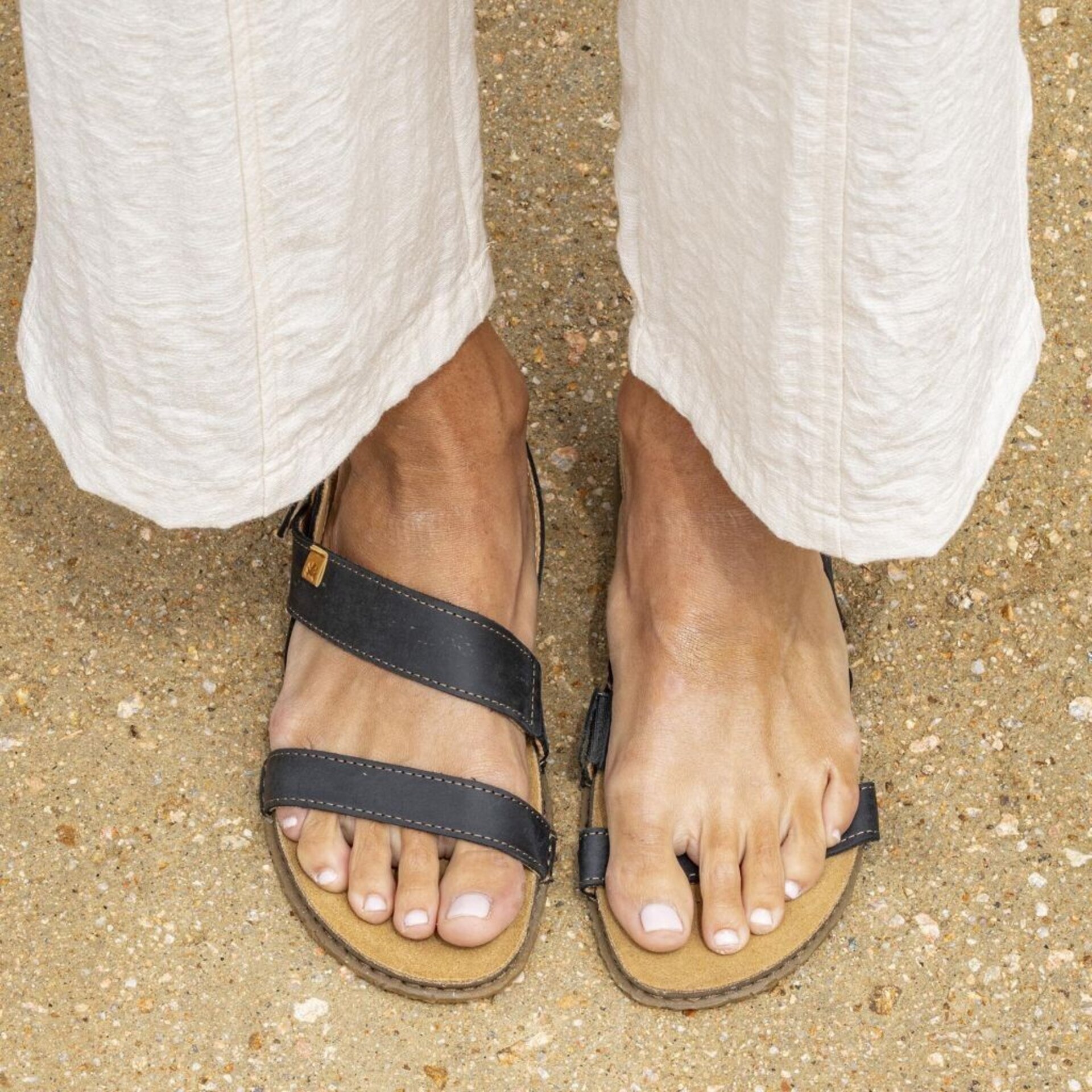 Sandalia El Naturalista Arizona black Panglao N5804 - 1