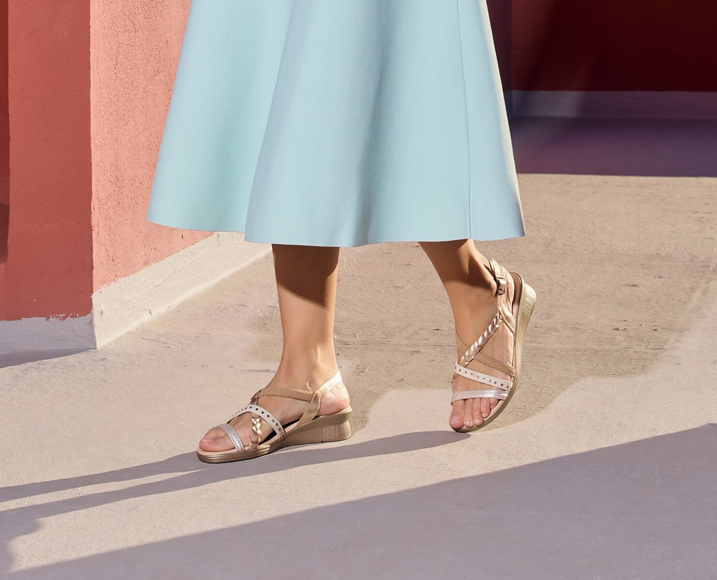 Sandalia 24HORAS tiras piel pedrería 26812 - 1